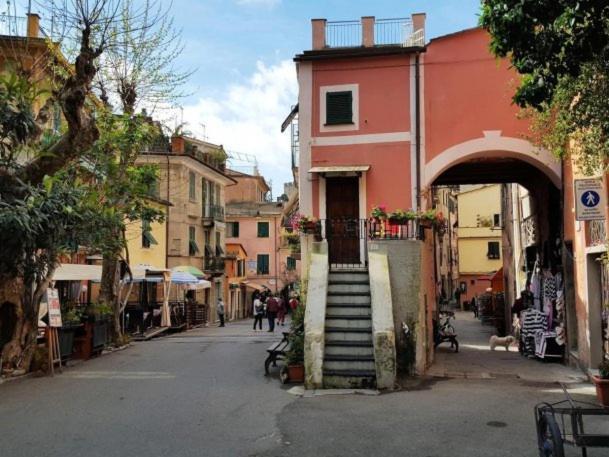 Classic Monterossino Apartment In Old Town Monterosso al Mare Exterior foto