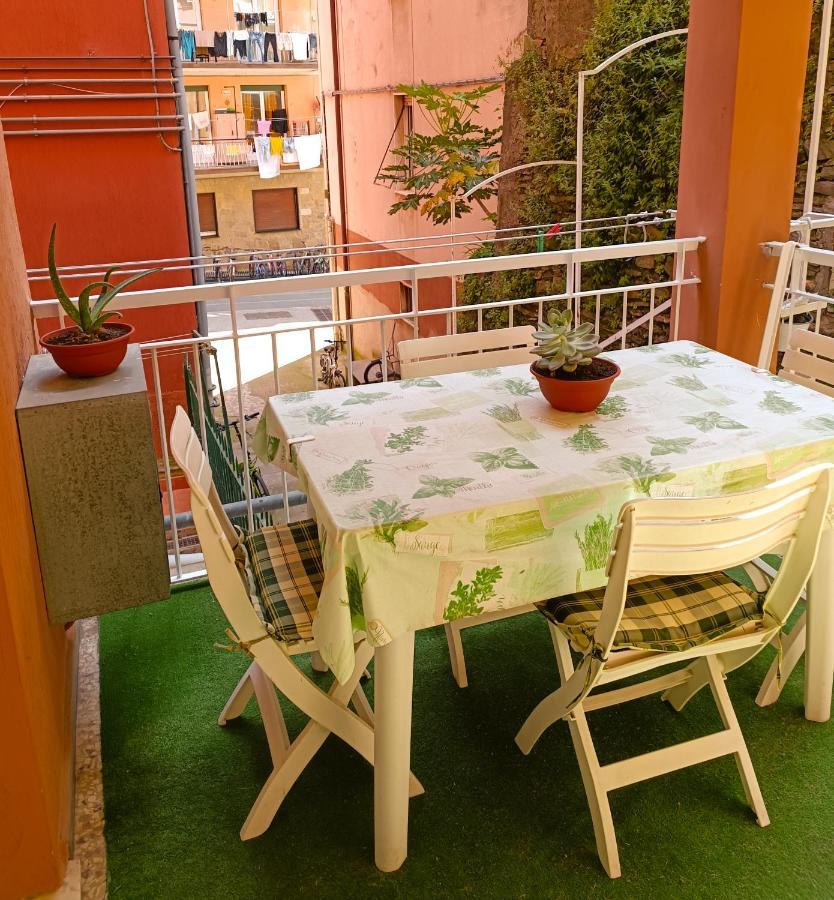 Classic Monterossino Apartment In Old Town Monterosso al Mare Exterior foto